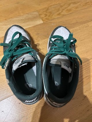 Nike Jordan Talla 35 Blancas y Verdes