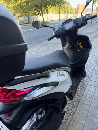 Piaggio Liberty 125cc Scooter