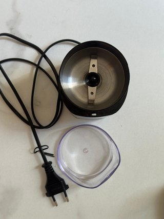 Molinillo Café Eléctrico Amazon Basics Negro