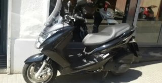Yamaha Majestic 125 Negra