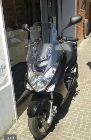 Yamaha Majestic 125 Negra