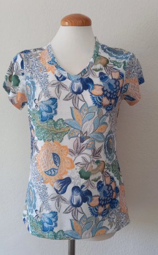 Camiseta Estampada Flores Multicolor