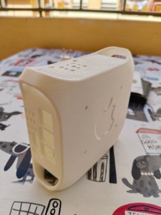 Caja Raspberry 4 de apple