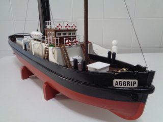 Maqueta Remolcador de Altura AGGRIP
