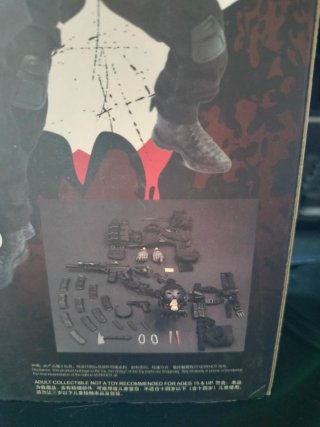 Figura custom Ghost (COD) y Hunk (RE) 2 en 1