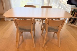 Mesa y 4 Sillas Ikea