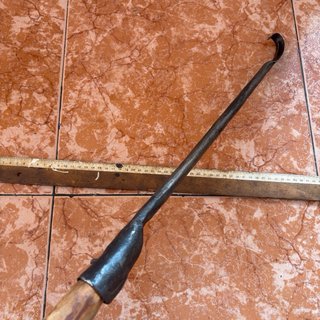 Herramienta antigua legra o lezna madreñero