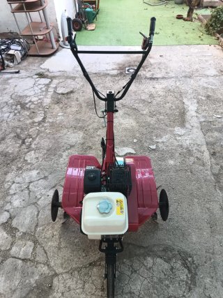 Motocultor Honda Rojo