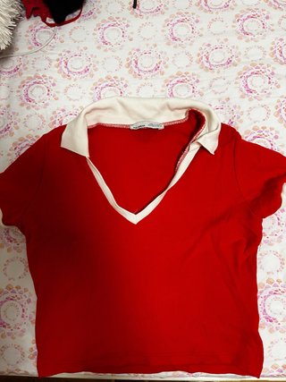 Camiseta Pull&Bear Roja Talla M