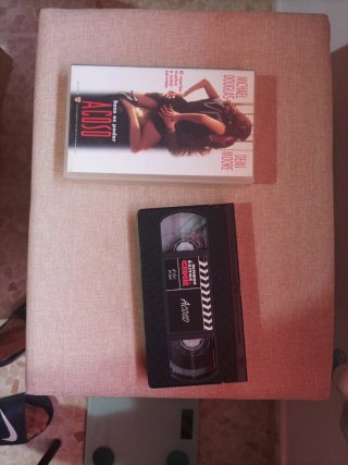 Acoso VHS