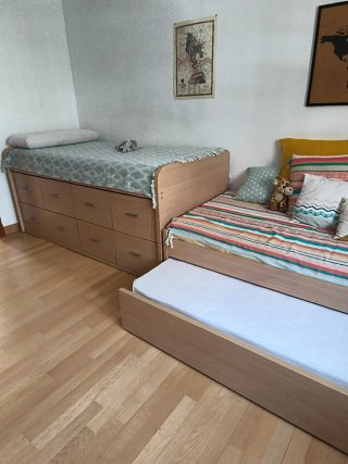 Dormitorio juvenil con cajones+mueble+mesa