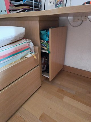 Dormitorio juvenil con cajones+mueble+mesa