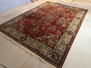 Alfombra antigua