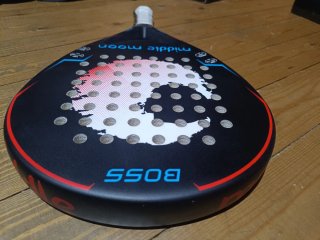 Pala pádel Middle Moon sin estrenar