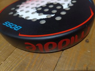 Pala pádel Middle Moon sin estrenar