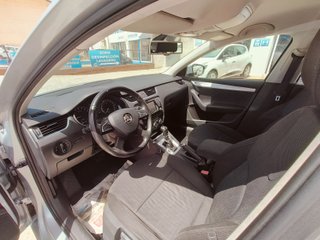 Skoda Octavia 2.0TDI DSG - ETIQUETA B