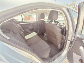 Skoda Octavia 2.0TDI DSG - ETIQUETA B