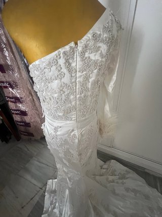 Vestido de novia hecho por diseñador