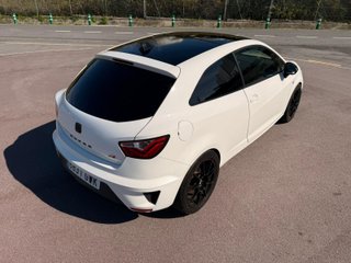 SEAT Ibiza Cupra Boca Negra