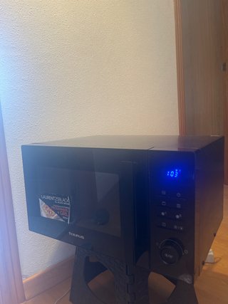 Microondas Taurus Laurent 25L Black Design