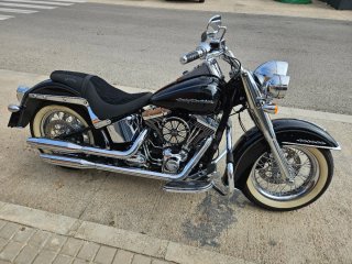 Harley Davidson Softail Deluxe 2016 Negra
