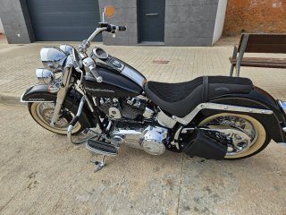 Harley Davidson Softail Deluxe 2016 Negra