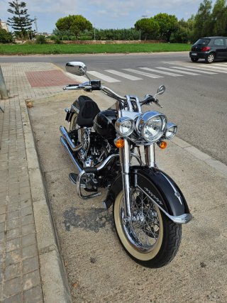 Harley Davidson Softail Deluxe 2016 Negra