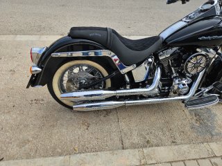 Harley Davidson Softail Deluxe 2016 Negra