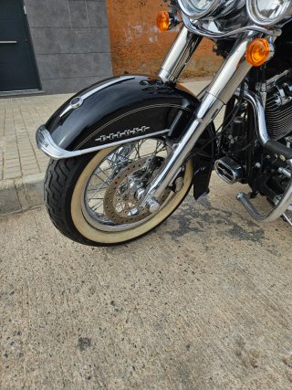 Harley Davidson Softail Deluxe 2016 Negra