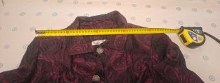 Traje de fiesta morado y negro