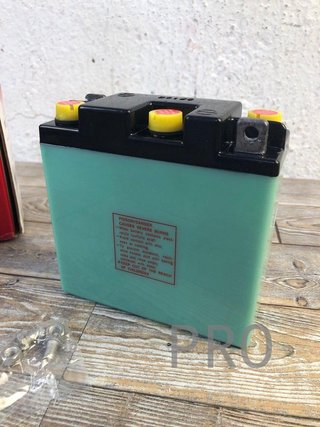 Batería para moto Yusa