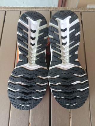 Zapatillas de correr / running - 361° - Strata 5.