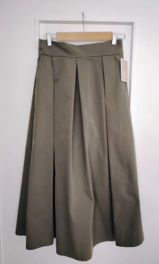 Falda Larga Verde Oliva B-Chic Talla Única