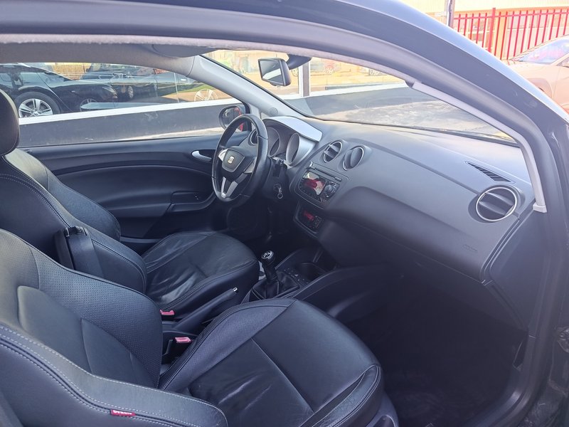 SEAT Ibiza 1.2 TSI Sport Ecomotive 2011, foto 11
