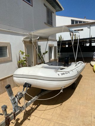 Neumatica Protender 4,20m. Yamaha 25hp Remolque
