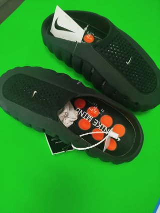 Nike Mind Zuecos Negro Naranja