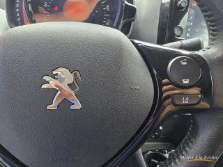 PEUGEOT 108 TOP ALLURE VTI