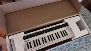 Teclado Yamaha Reface