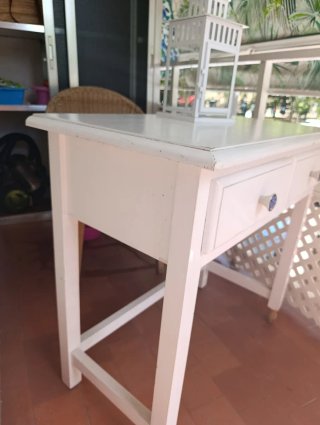 Escritorio blanco madera pino 2 cajones