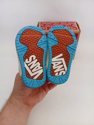 Vans Hylane V tg.19 originali nuove