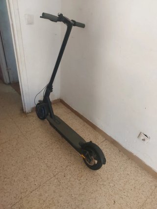 Patinete Eléctrico Negro