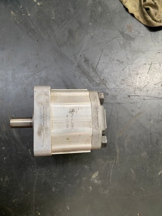 MLPS/G/206D Bomba Hidráulica Lamborghini. USADO.