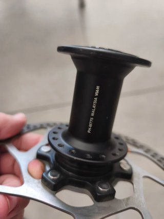 Buje Shimano Deore XT con disco