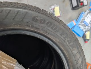 Neumático 195/55R16 good year