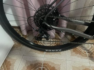 Bicicleta Gravel rondo rutt
