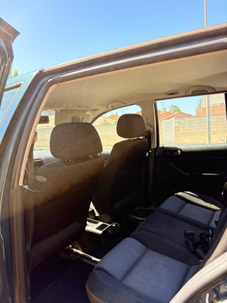 Volkswagen Golf 2003
