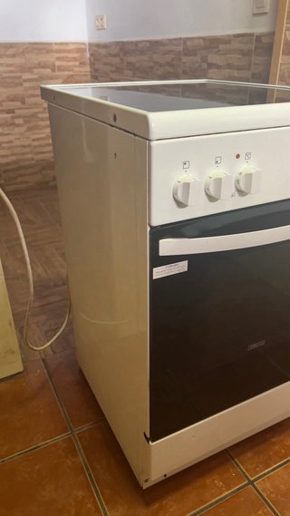 Cocina Eléctrica Vitrocerámica Zanussi