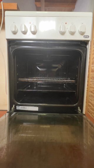 Cocina Eléctrica Vitrocerámica Zanussi