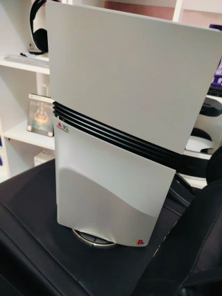 PS5 Pro "Nostalgia Edition" (Look 30 Aniversario)