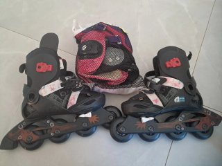 Patines Oxelo Talla 34-36 + Protecciones
